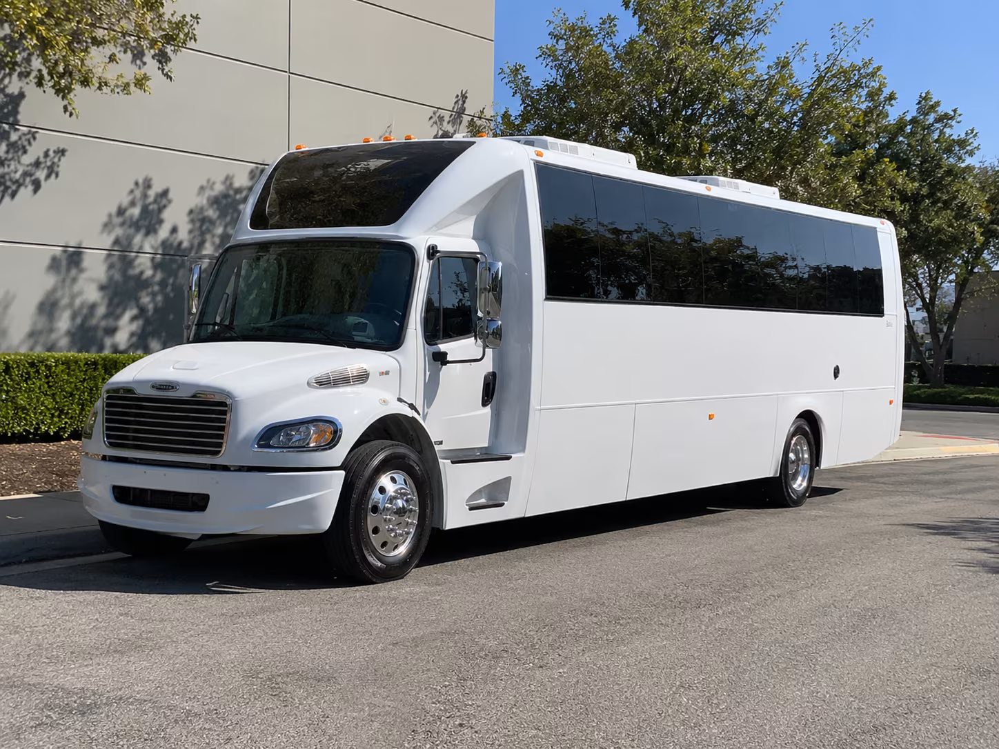burbank bus rental service area