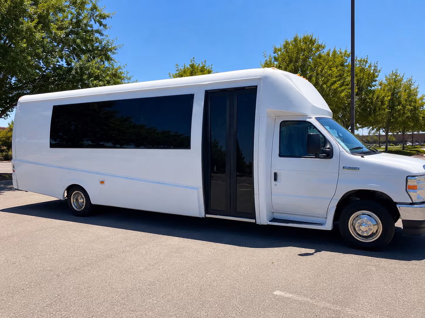burbank universal studios hollywood party bus rental
