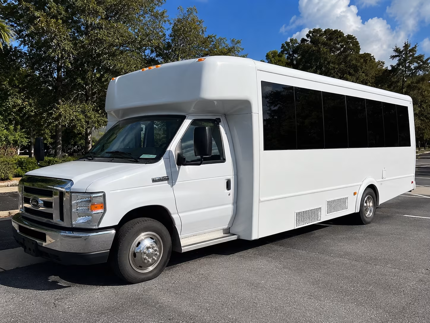 party buses to kia forum concerts and events from burbank