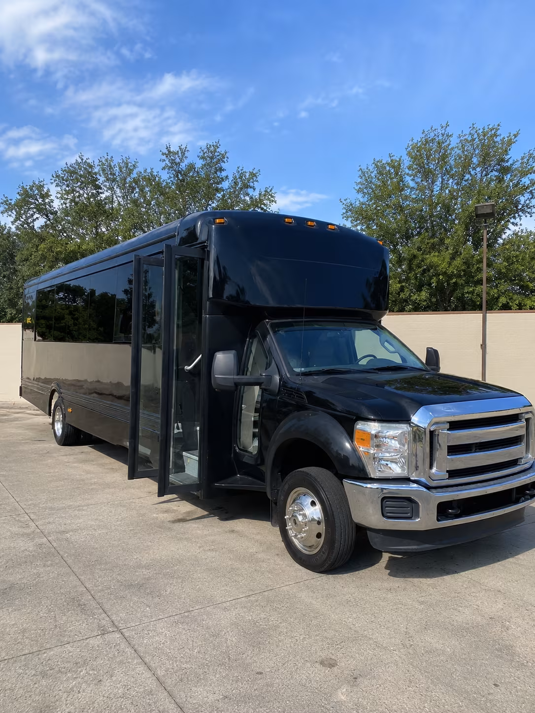rose bowl game day buses from burbank to pasadena